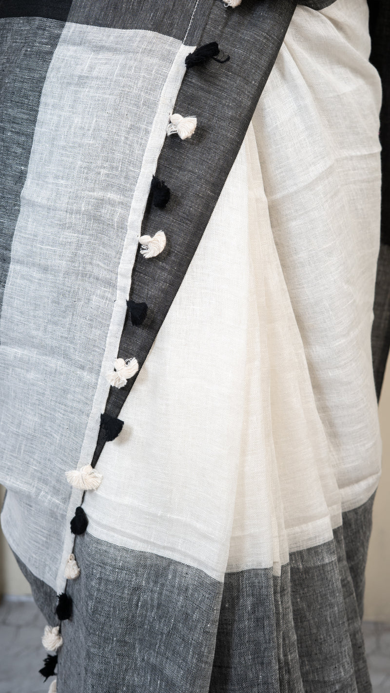 Black and White Checks Linen Saree